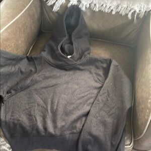 Lululemon crop sweatshirt with hood
